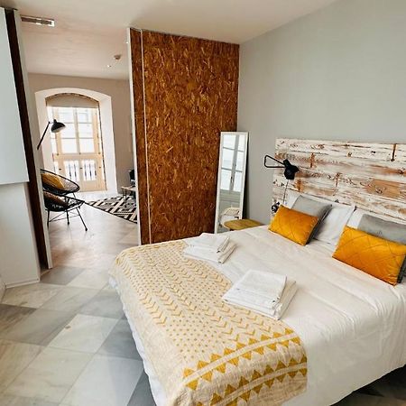 Apartamentos Gadir Centro カディス エクステリア 写真
