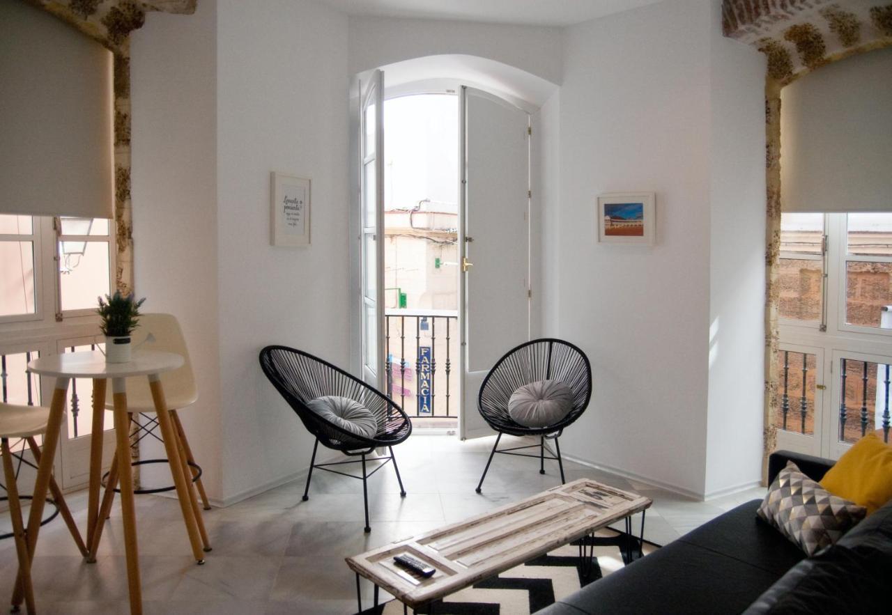 Apartamentos Gadir Centro カディス エクステリア 写真