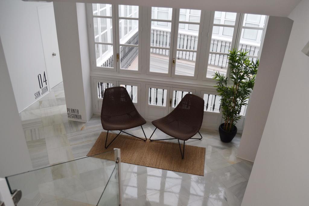 Apartamentos Gadir Centro カディス エクステリア 写真