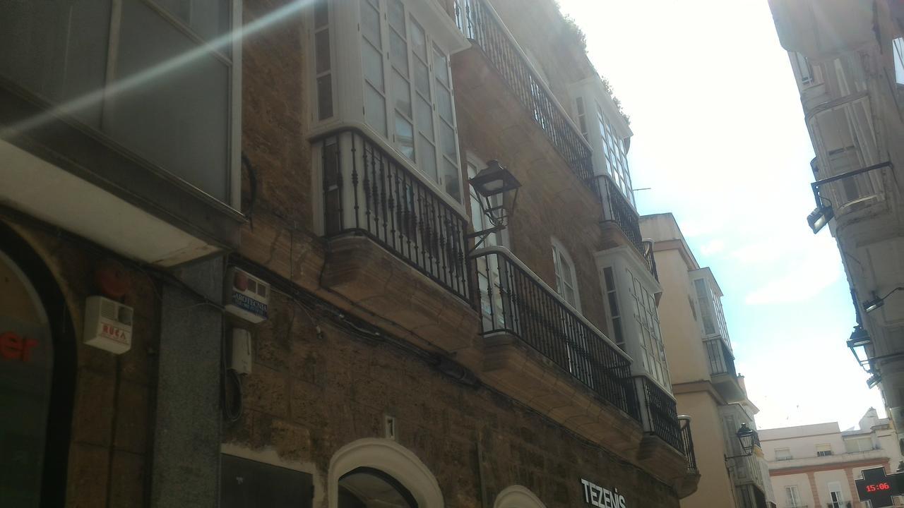 Apartamentos Gadir Centro カディス エクステリア 写真